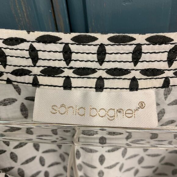 Designer Sonia Bogner Blouse - Picture 3 of 9